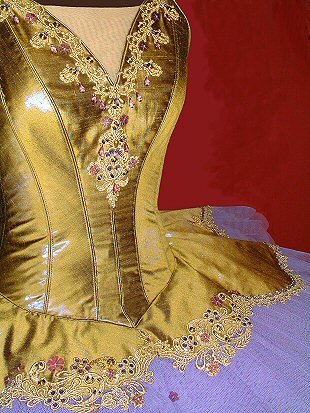 profile of golden-lilac silk tutu